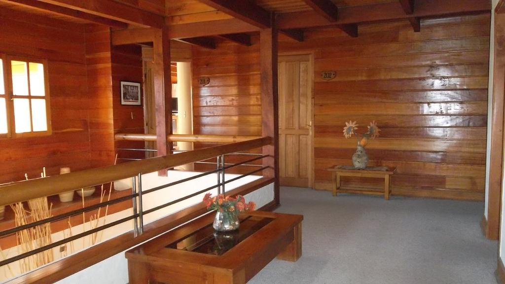 Hotel Malalhue Пукон Экстерьер фото